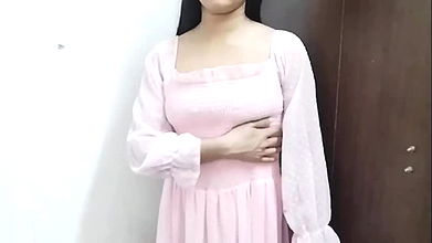 Cute little step sister ko paise dekar jabar dasti choda