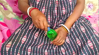 Housewife botal se chudai ki bahut maja aaya