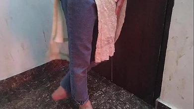 Teacher ne jabar dasti meri chut mari