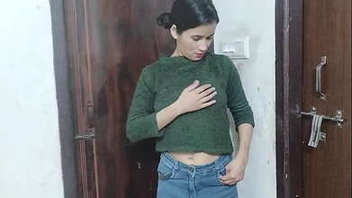 Room band kar ke step sister jabar dasti pela