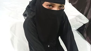 ‘I Love your Uncut Lund’ she said me