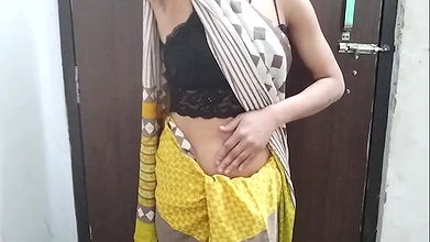 Chacha ne meri chachi ko jabar dasti pel diya