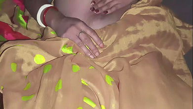 Desi Village girl outdoor first time xxx video, desi village girl tight pussy xxx video