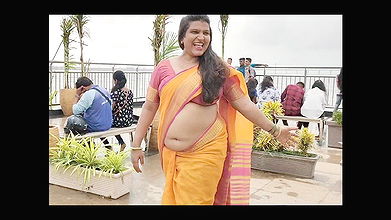 Extreme Busty Aunty Meher Pal Hottest Navel Belly Shakes In Public Beach