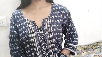 College girl ko room me band ke jabar dasti pela