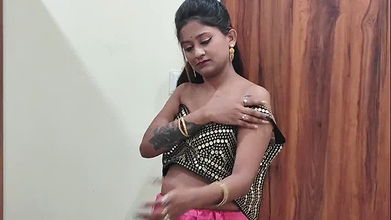 A new comer actress was cheated by a fake director. Made hard fuck her