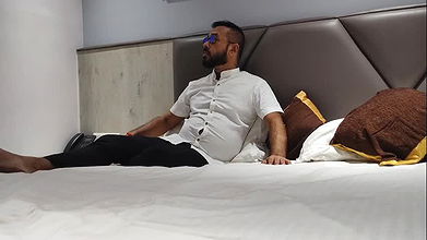 A man Cheated desi girl caused himself as blind