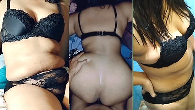 Crot in wife’s pussy at night