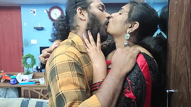 Mallu Couple Hot Fuck in Saree  Saree Removal and Hot Fuck  Navel Lick  Blow Job  Pussy Lick and Hot Fuck in Saree  Mallu Couple