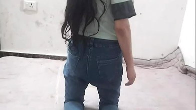 First time kisi girl ko ghar me band karke chod diya