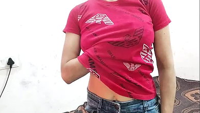 Chachi ka bra khol kar jabar dasti pela