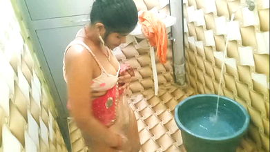 XXX Bathroom Sex Videos Bathing Videos HD Videos Bathing Sex Fun HD Videos Porn Videos