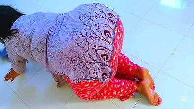 Fucking A Beautiful Hot Maid In Hotel