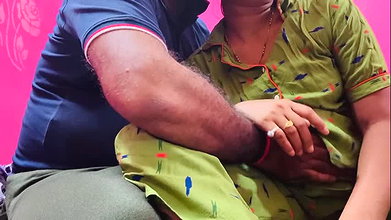 Desi bhabhi se saath masti boob press
