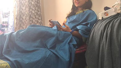 Desi bhabhi gaav gahi aur apne yaar ko phone kar bula hindi audio