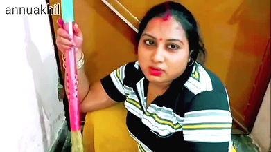 Indian desi maid anal fuking doggy style hardcore indian desi chudai and anal fuking hardcore bhabhi ki chudai clear Hindi vioce