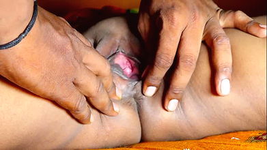 Bhabhi ki chut ka close up video shoot