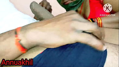 Bhabhi boli dever tumara land bahut bda h ese me piyungi chus chus pani nikal dungi tumara amezing blowjob’s hindi