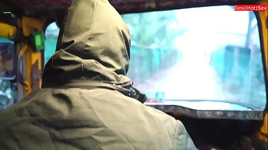 Autowala ne kiya Help! Sudden sex with NRI Wife!