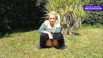 80Rossella Visconti Public Pissing Vol 3