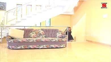 Pakinti Aunty Tho anukoni Shbanam