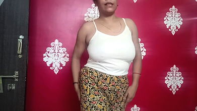 Amateur Desi Indian Bhabhi Lavisha Moaning with Big Tits & Fingering homemade