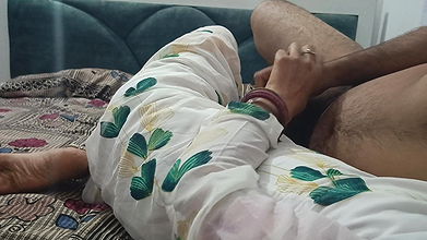 Brother-in-law, how are you laying me without clothes video