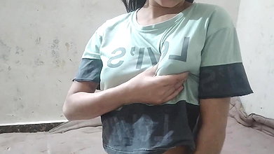 Cute girl ka homwork nhi bnane par sir ne chod diya