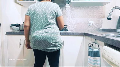 Romantic Indian Couple – Wife’s Ass Spanked, fingered and Boobs Squeezed in the Kitchen