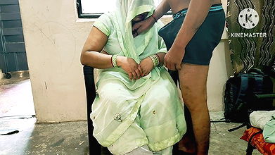 Indian desi bhabhi made sex with a bitch