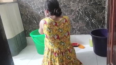 Muslim girl ka bathroom MMS video viral