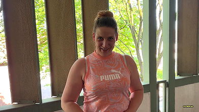 Julia Winter Parkhaus Piss Ich liebe es berall zu Pissen