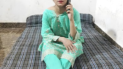 Boobs step Brother ne muze paise dekar jabar dasti pela