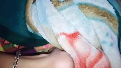 She say fuck me hard fuck me