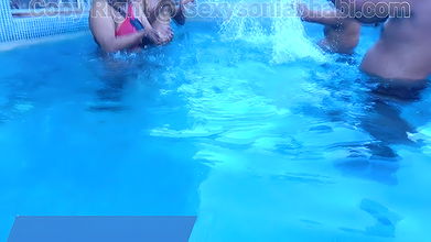 Sonia Doing Group Sex in Swimming Pool with Her College Friends1
