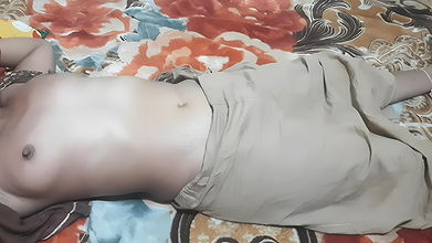 Father-in-law and daughter-in-law have illicit relationship, sex video, father-in-law fucks daughter-in-law alone in oil massage room