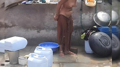 Stepsister is not in the bathroom Stepsister takes bath in the bathroom