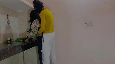 Girl Ko Kitchen Me Wide Real Homemade Sex