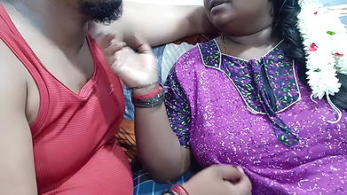 Desi wife hot boobs milk drink and hot suck