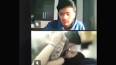 Romance in online classes