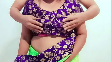 Desi Big Boobs Step Sister Kissing Licking Riding creampie with Her Step Brother