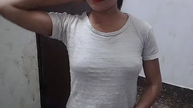 Chachi ko wife samjh kar step sister ko nanga kar ke pel diya