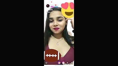 Miss cutie 121 chamet with face shy to show