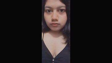 Desi cutie showing big boobs