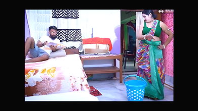 Desi Kamwali Bai Ko Makan Malik ne Khub ghapa Ghap Choda ( Hindi Audio )