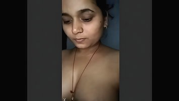 Cute Indian girl Shows her Milky Boobs