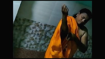 Indian sexy bhabhi live boobs and pussy show