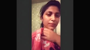 Beautiful Shy Girl For Lover