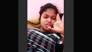 Sexy girl videocall romance with her boybestie vid