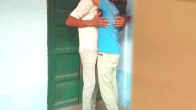 Indian College Girl Yoursoniya Outdoor Sex